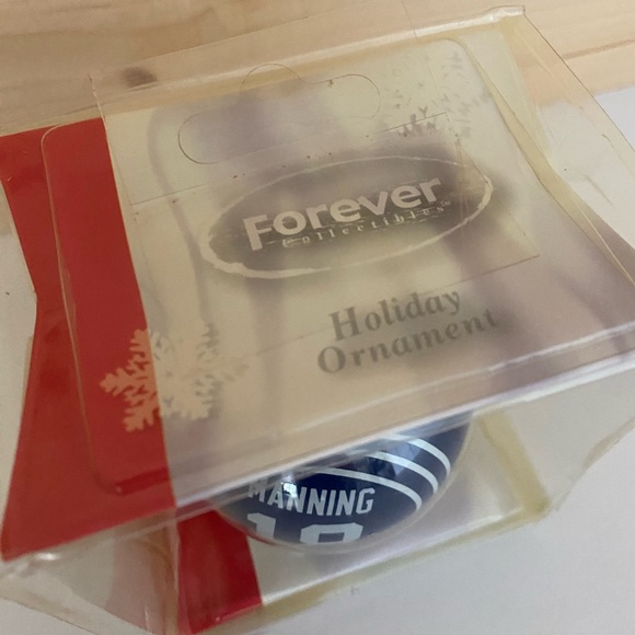 Forever Collectible Peyton Manning #18 Blue & White Colts Christmas Ball - Picture 5 of 8
